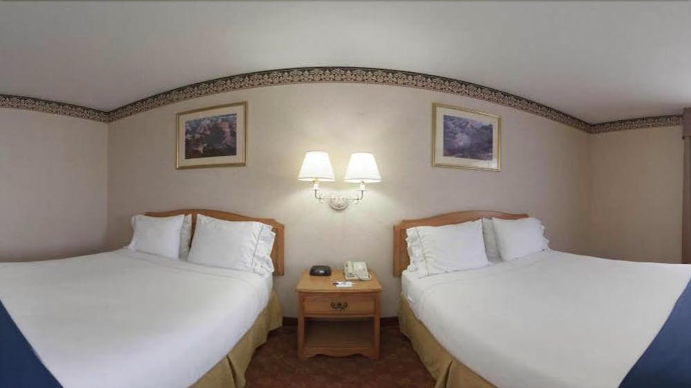 Holiday Inn Express Hotel & Suites Wauseon By Ihg Экстерьер фото