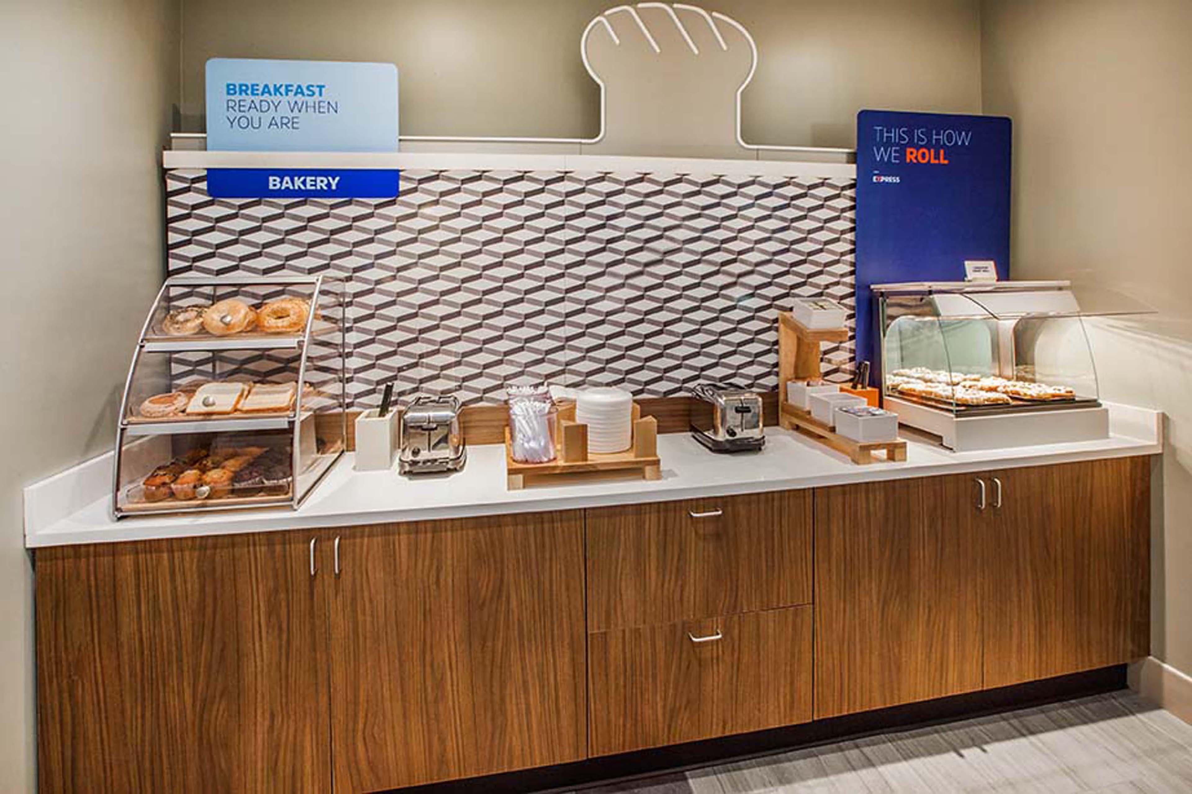 Holiday Inn Express Hotel & Suites Wauseon By Ihg Экстерьер фото