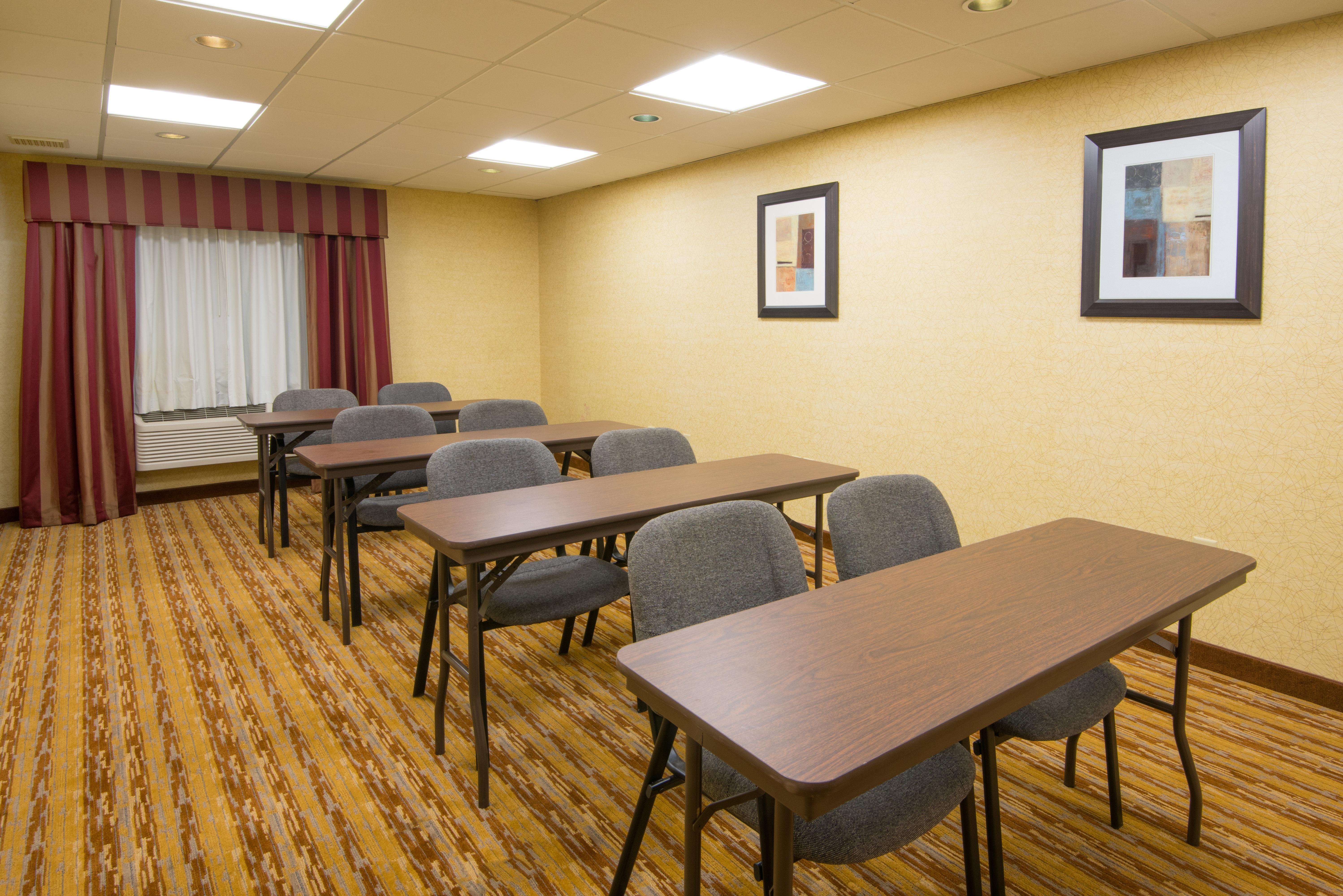 Holiday Inn Express Hotel & Suites Wauseon By Ihg Экстерьер фото
