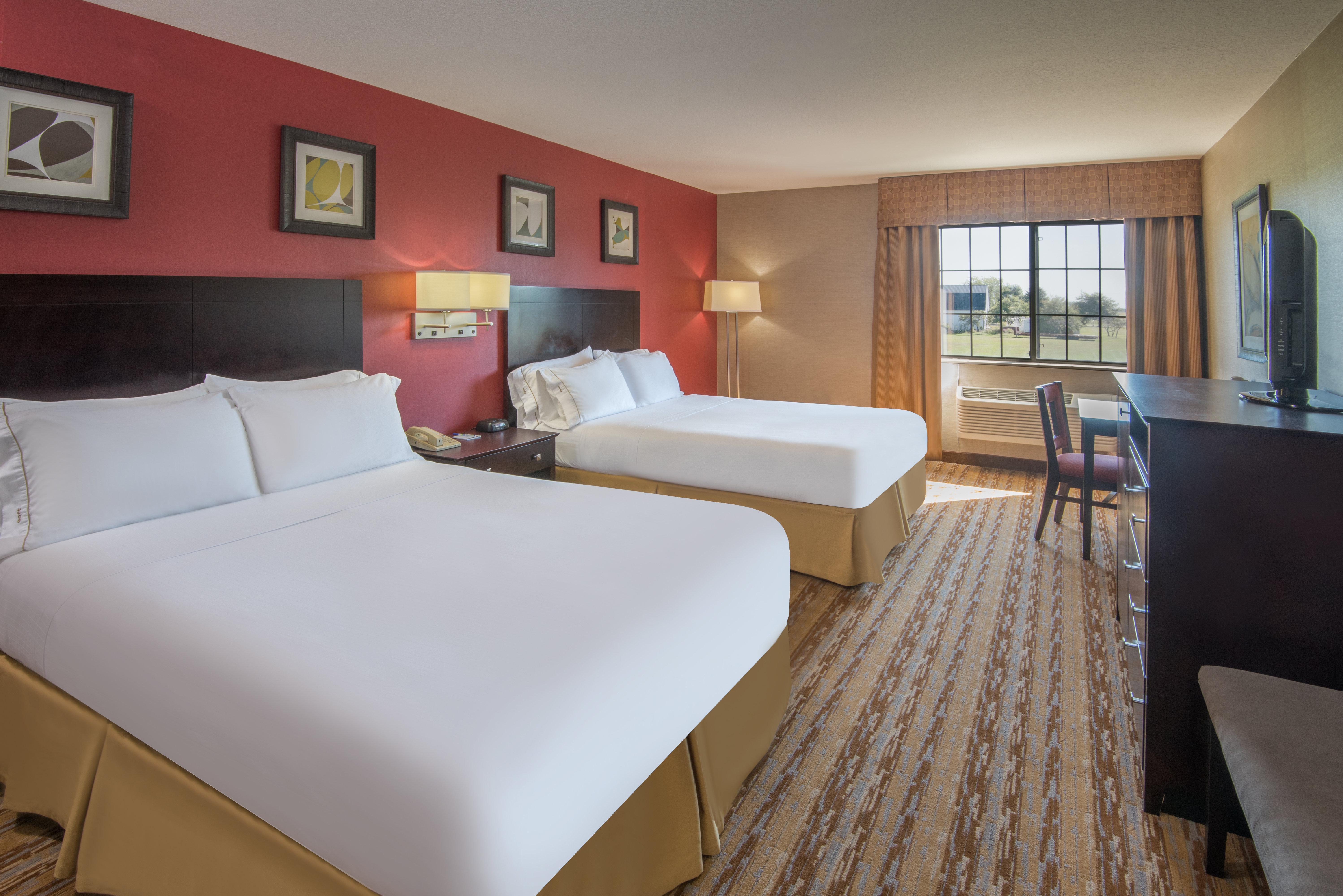 Holiday Inn Express Hotel & Suites Wauseon By Ihg Экстерьер фото